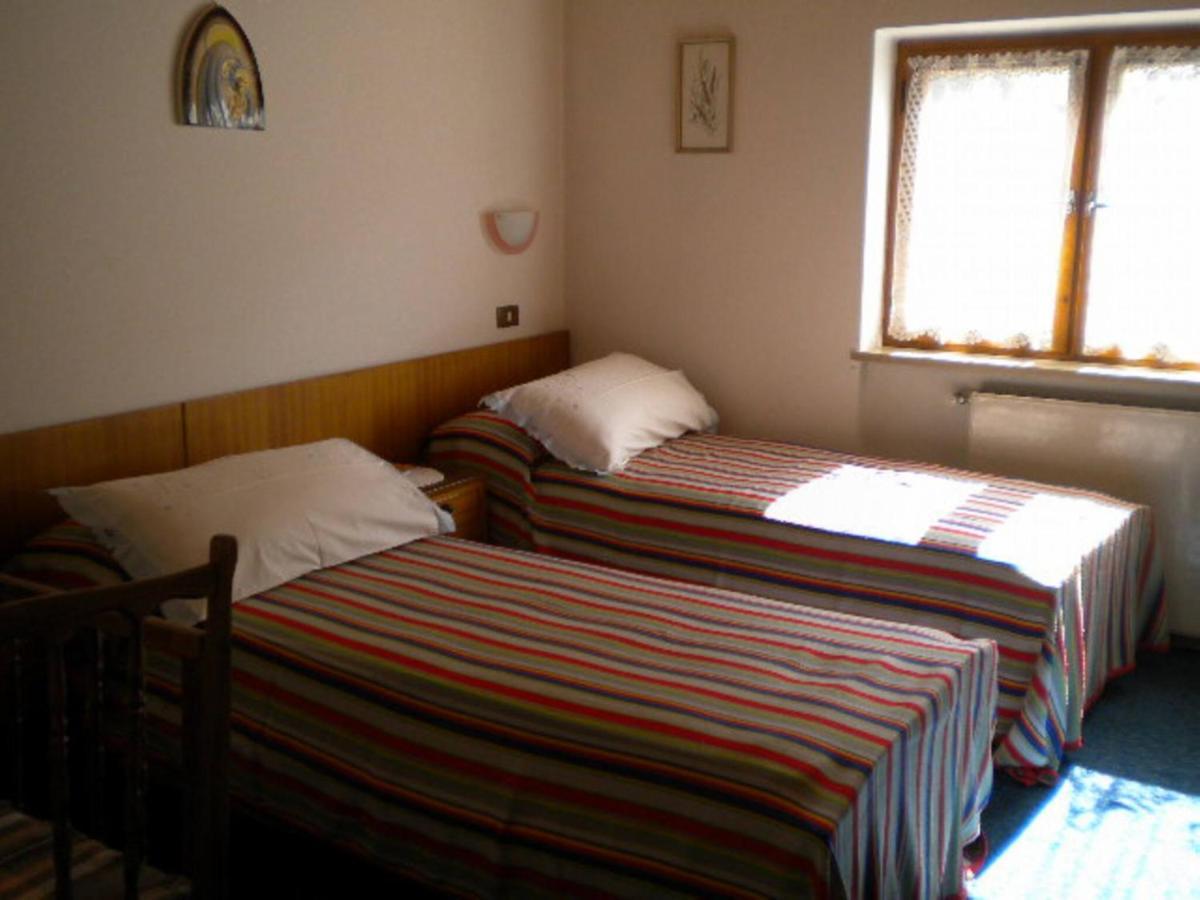 House Casa Defrancesco Apartment Моена Екстериор снимка