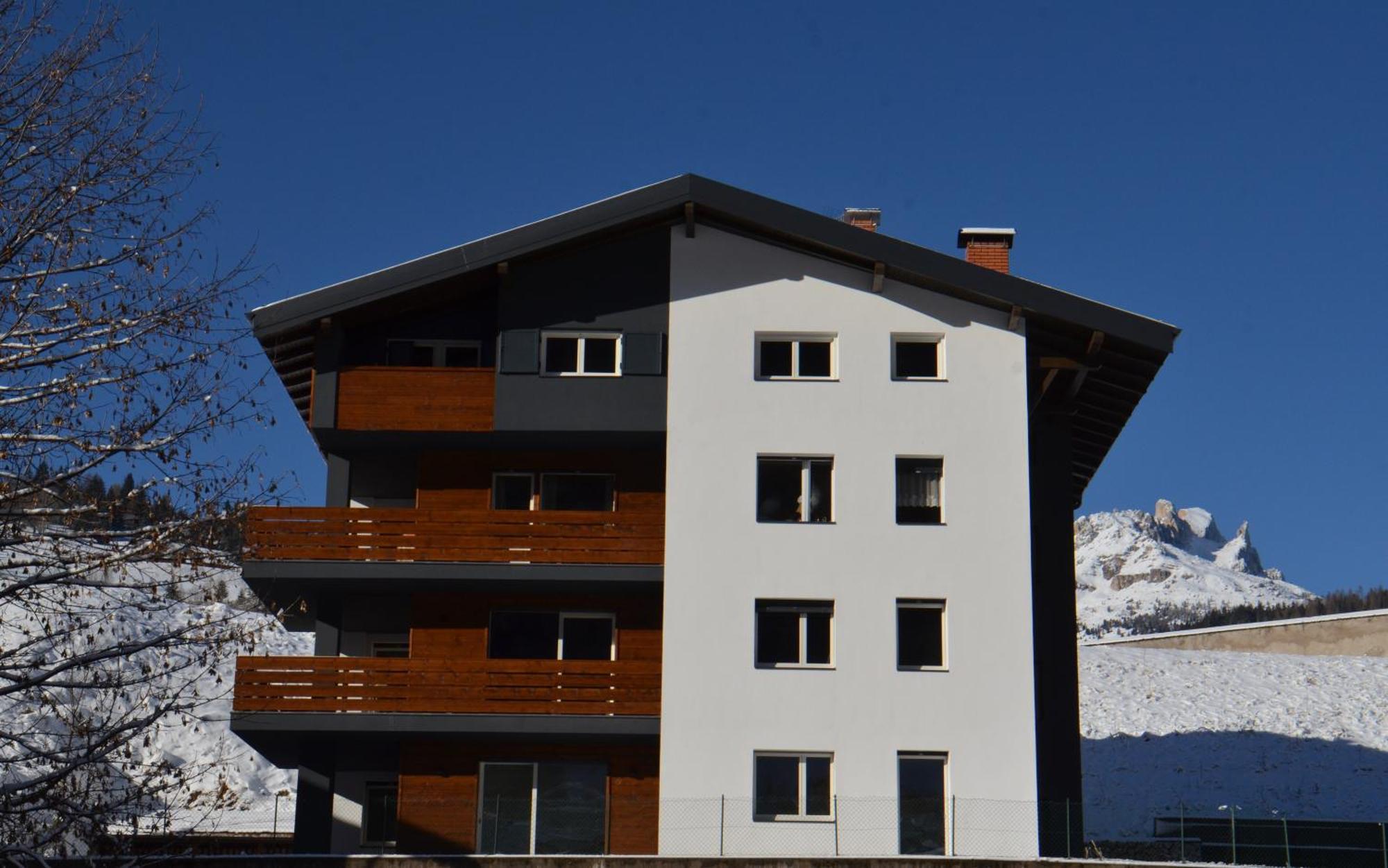 House Casa Defrancesco Apartment Моена Екстериор снимка